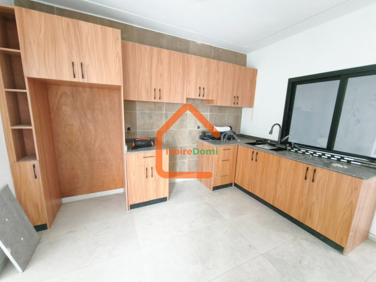 VILLA DUPLEX 6 PIECES EN VENTE BINGERVILLE