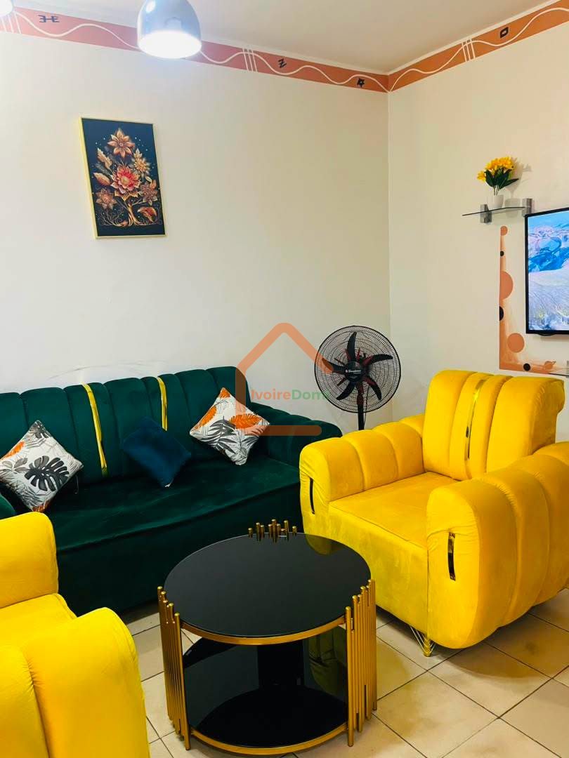 APPARTEMENT MEUBLE