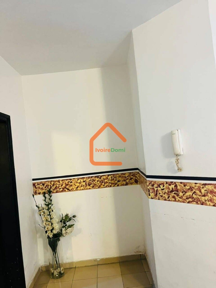 STUDIO MEUBLE