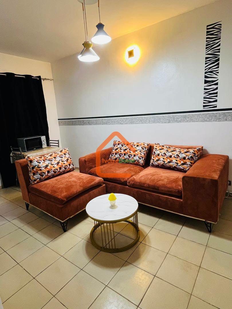 STUDIO MEUBLE