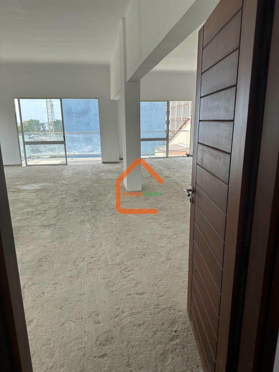Immeuble R+3 -Cocody-riviera faya