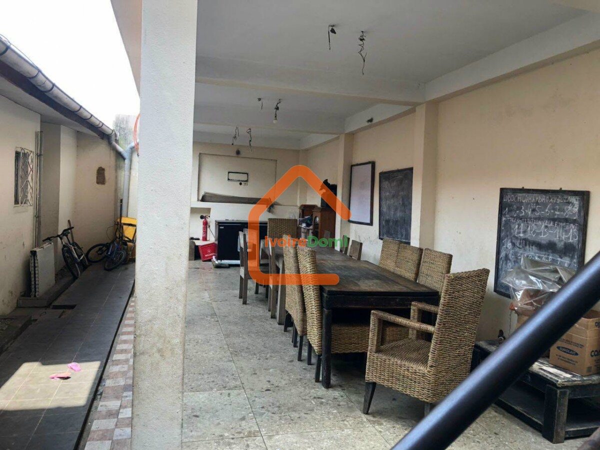 VILLA EN VENTE