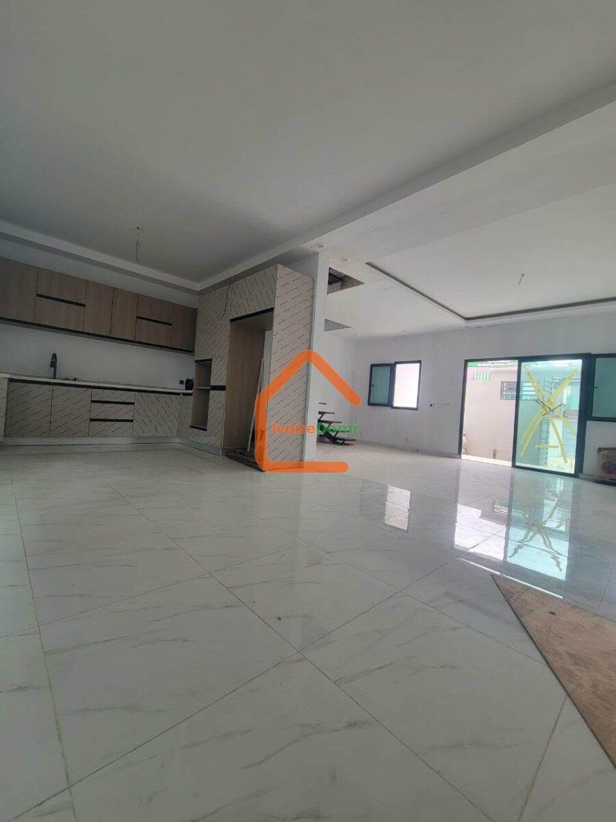 VILLA DUPLEX EN VENTE