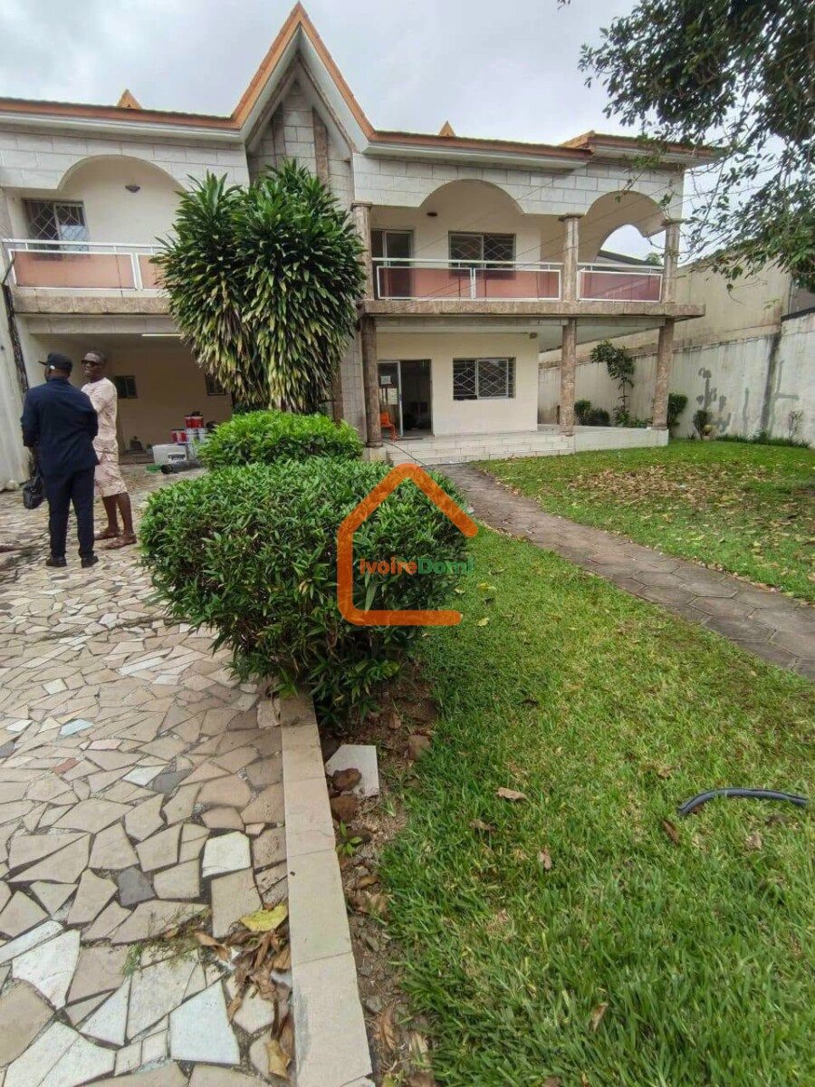 VILLA EN VENTE