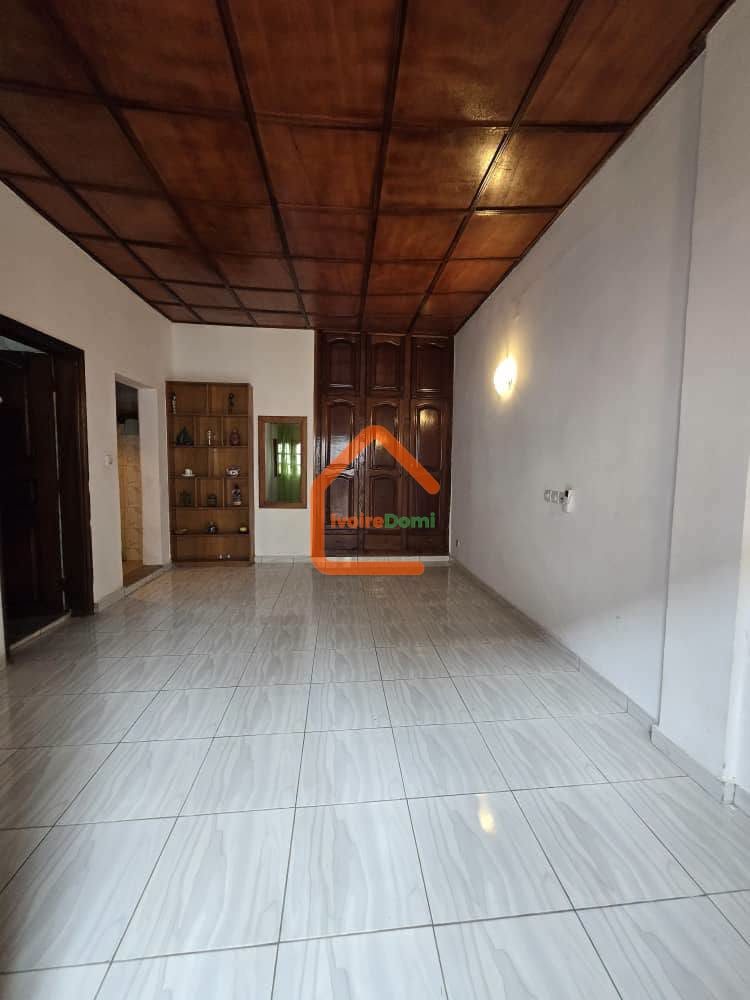 Studio -Koumassi