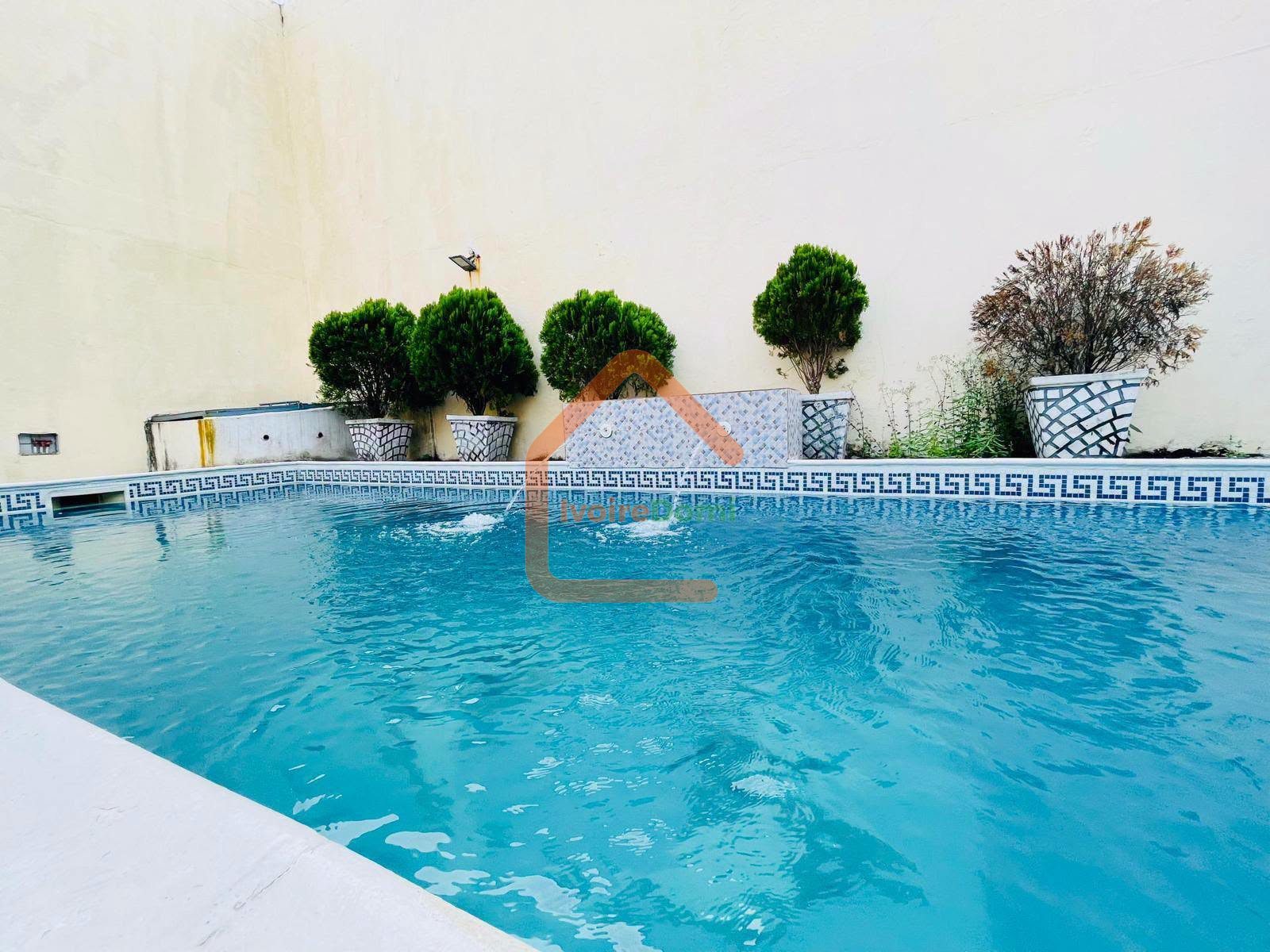 VILLA EN VENTE