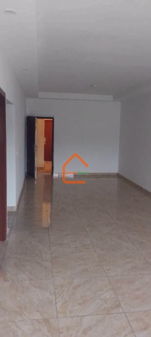 Appartement 4 pièces à Cocody-angré chu