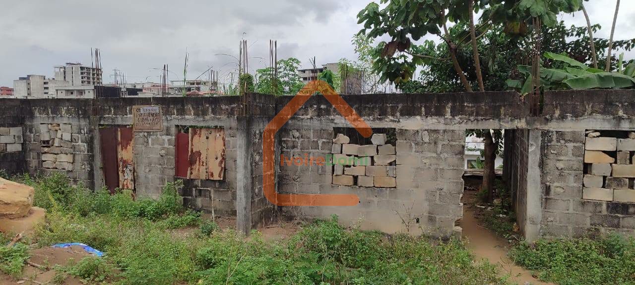 TERRAIN EN VENTE