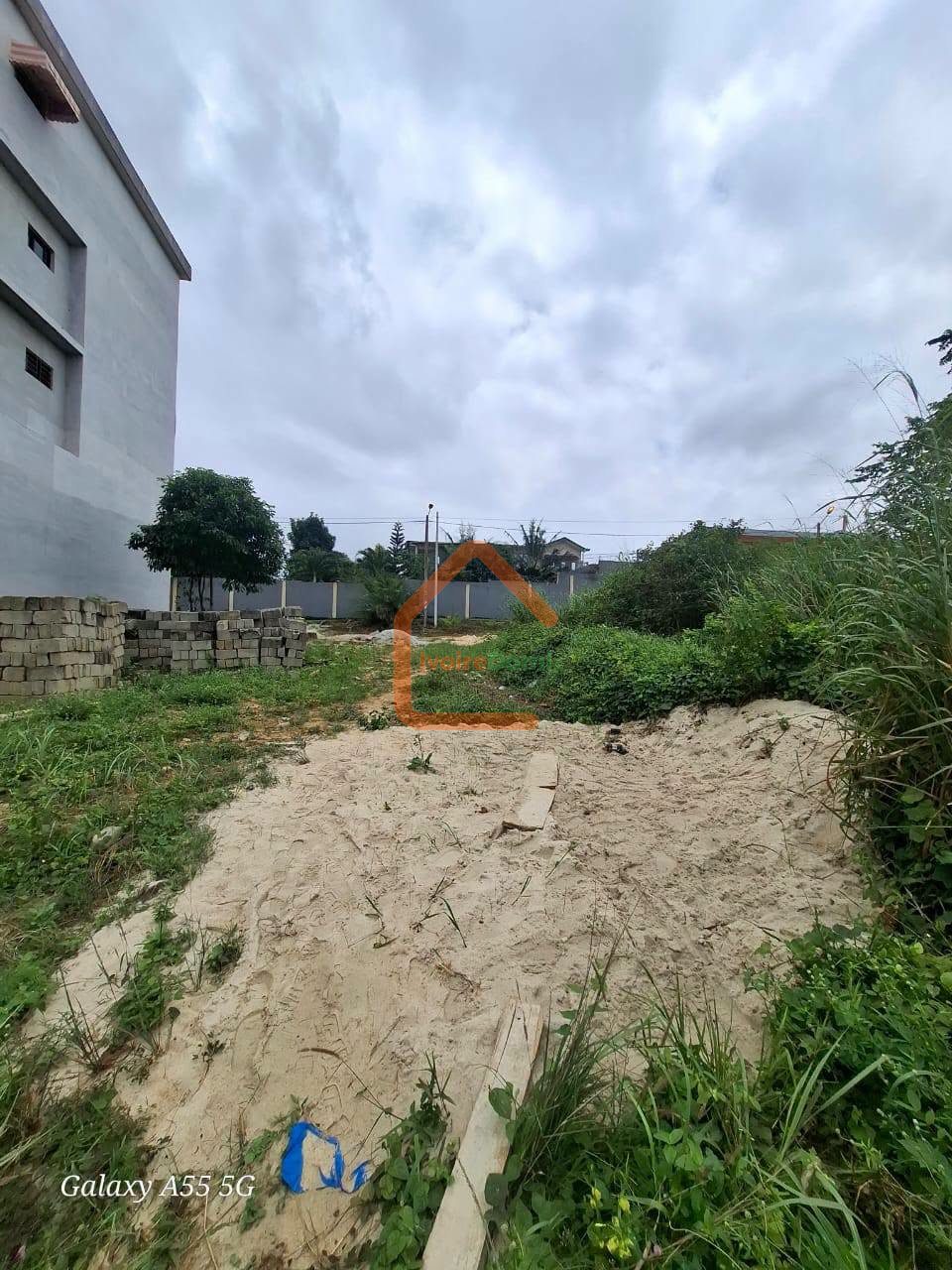 TERRAIN EN VENTE