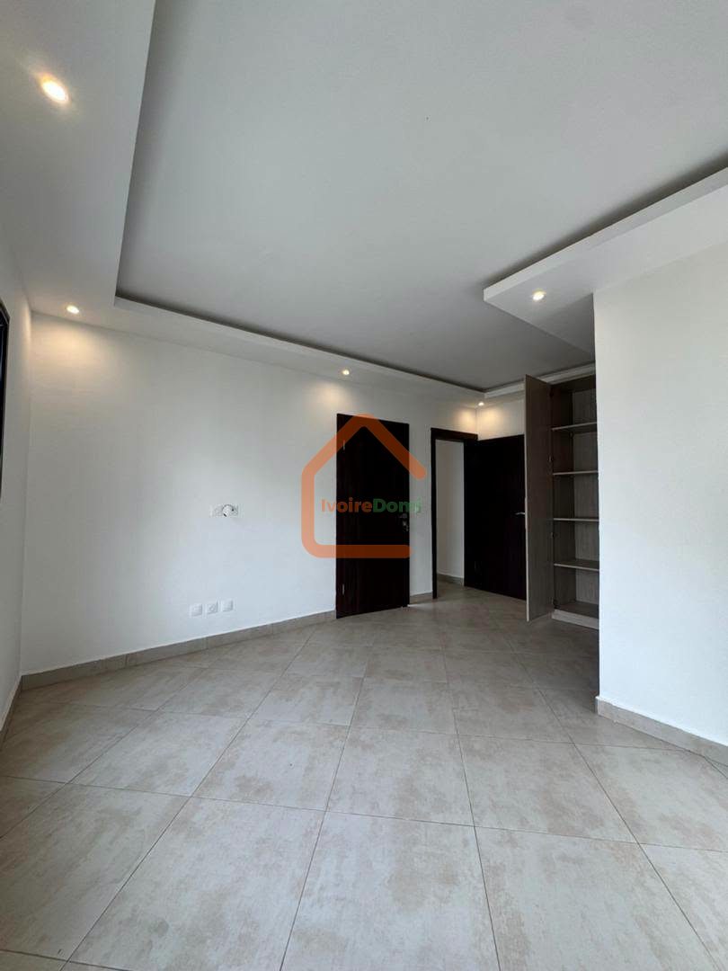 Villa duplex de 7 pièces