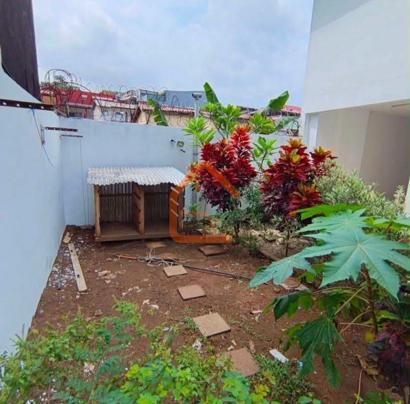 Villa duplex de 5 pièces