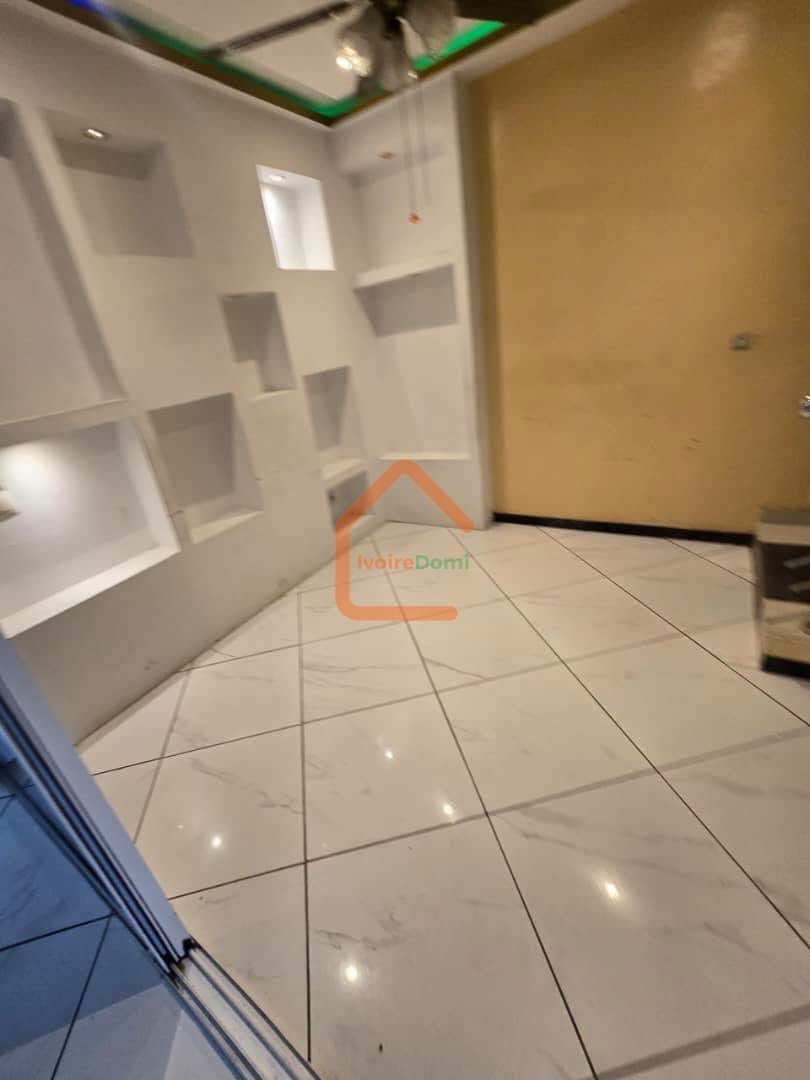 Villa duplex de 7 pièces