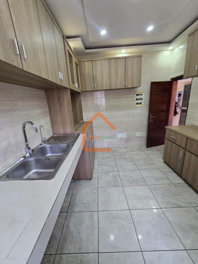 Villa duplex de 7 pièces