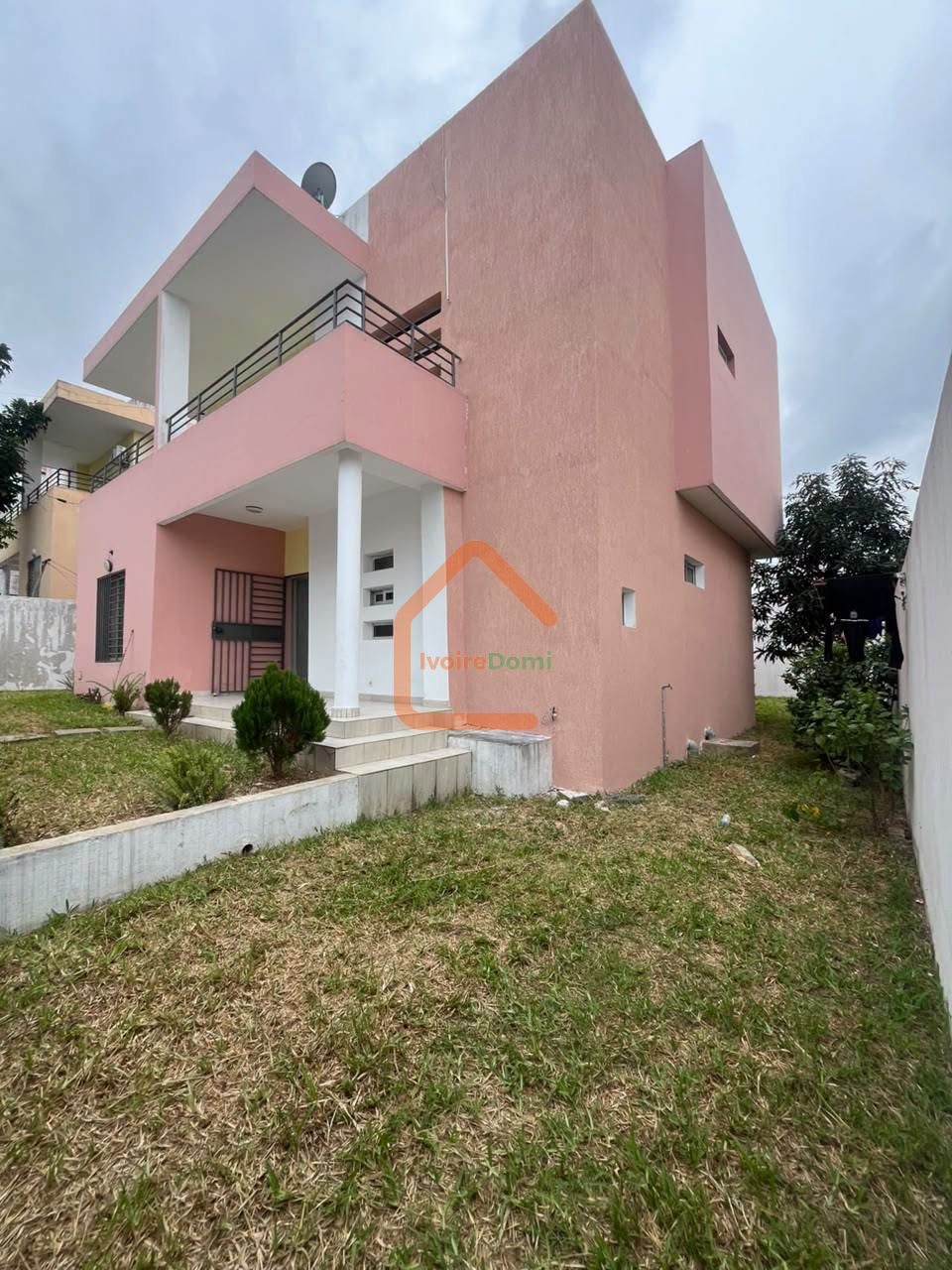 VILLA DUPLEX A LOUER