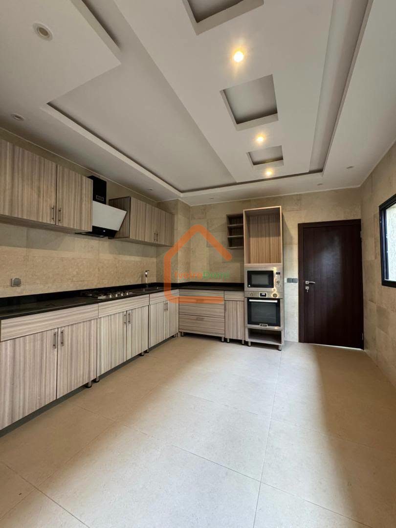Villa duplex de 7 pièces