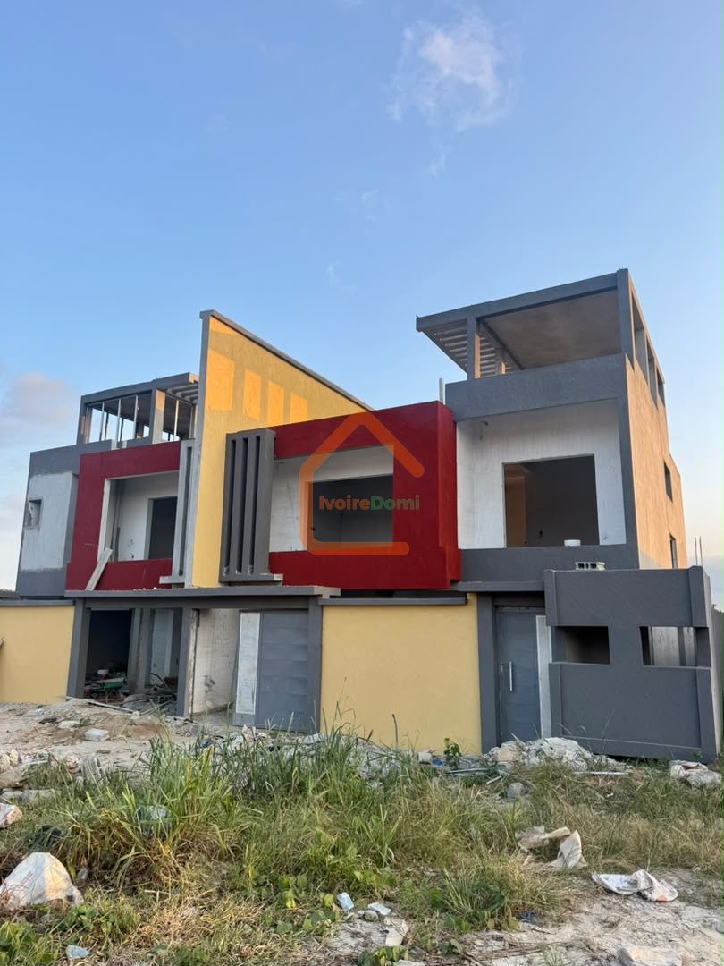 Villa duplex de 5 pièces