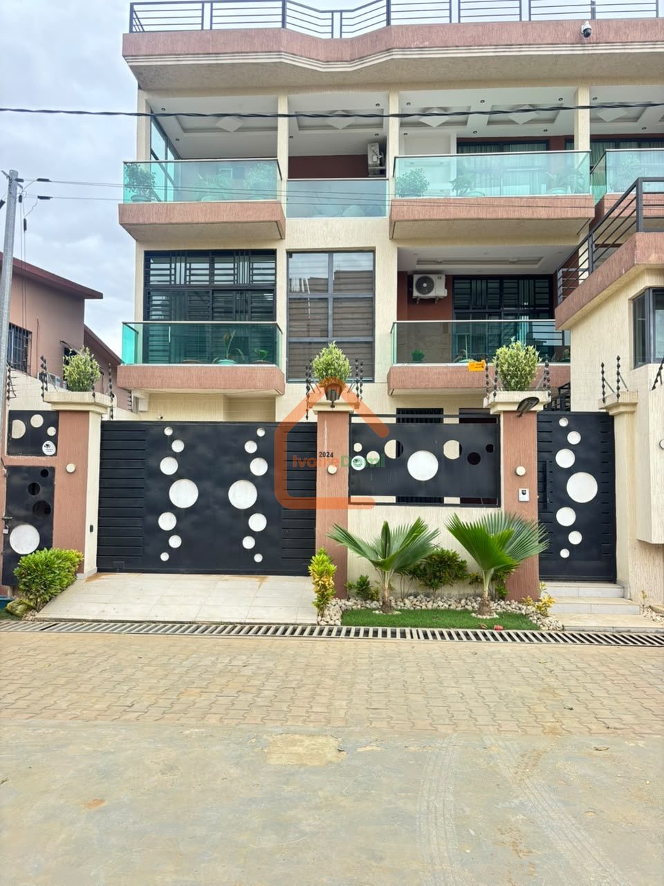 Villa duplex de 7 pièces