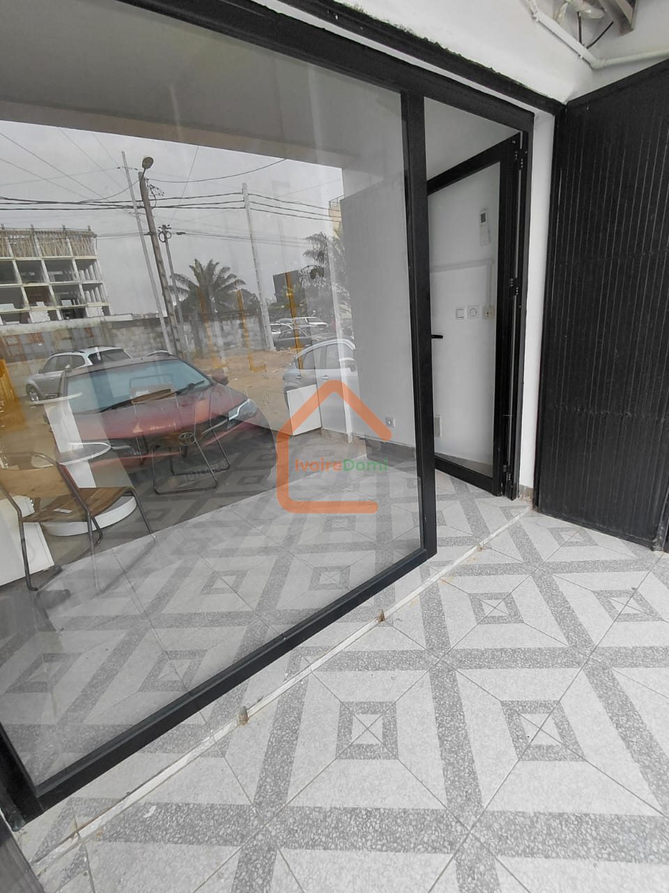Magasin a louer a angre nouveau chu