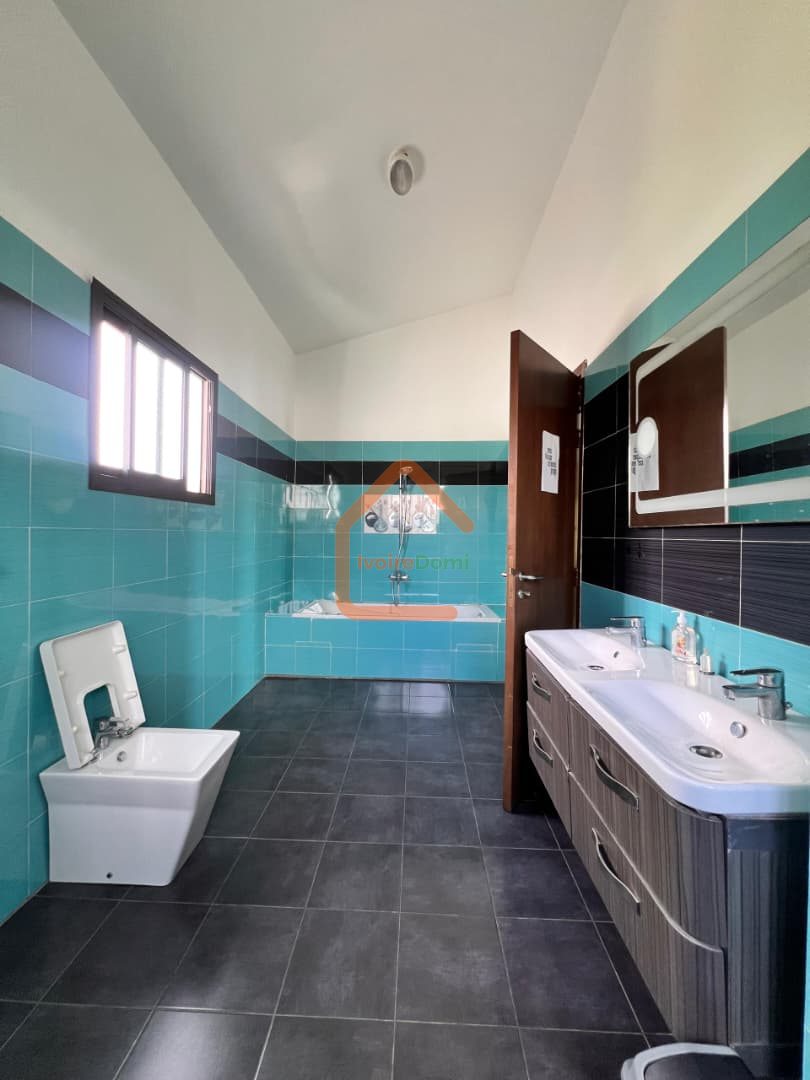 VILLA 06 PIECES EN LOCATION – RIVIERA GOLF BEACH