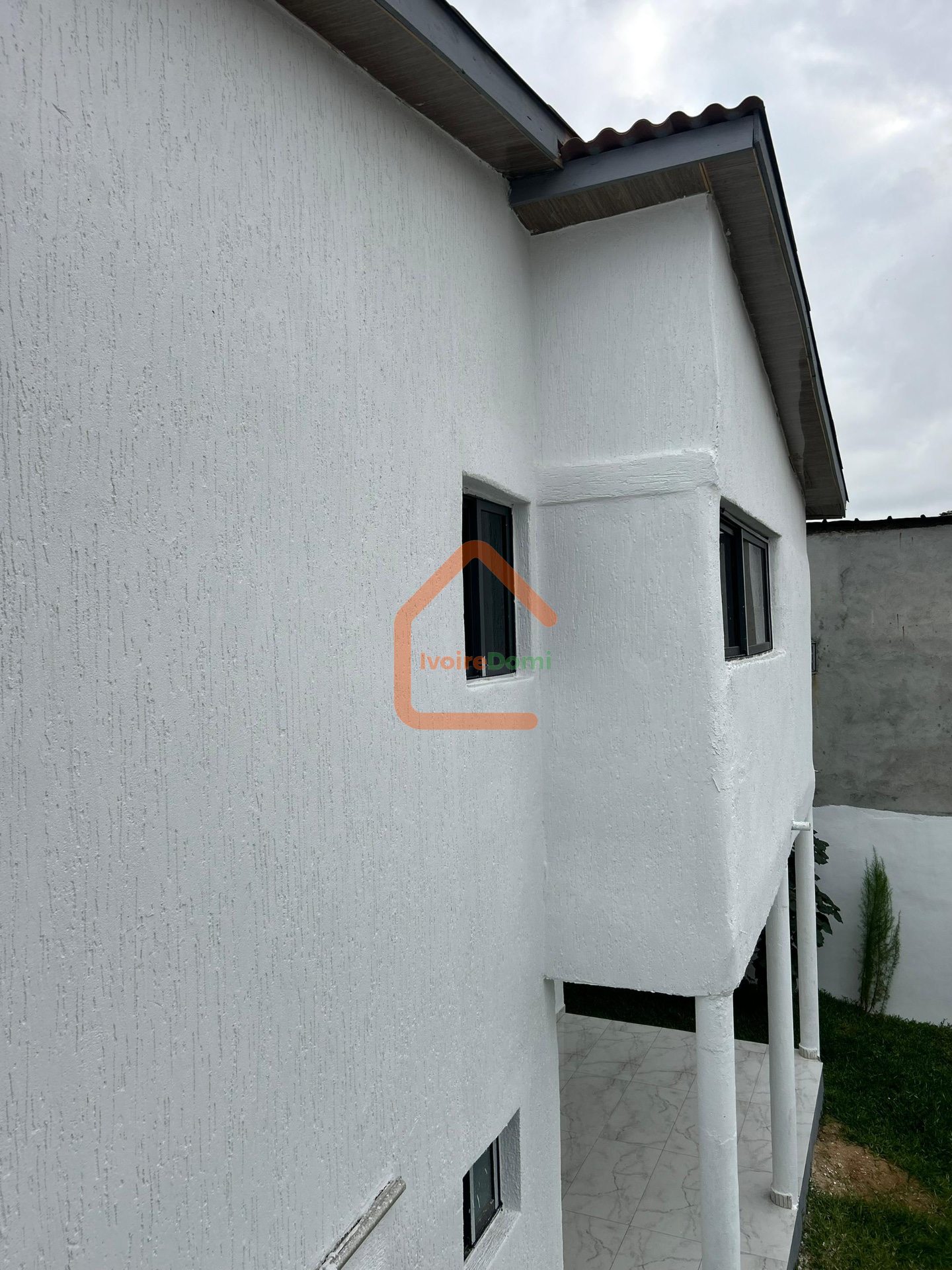 Villa d’architecte 8 pièces à vendre à Cocody Riviera 3