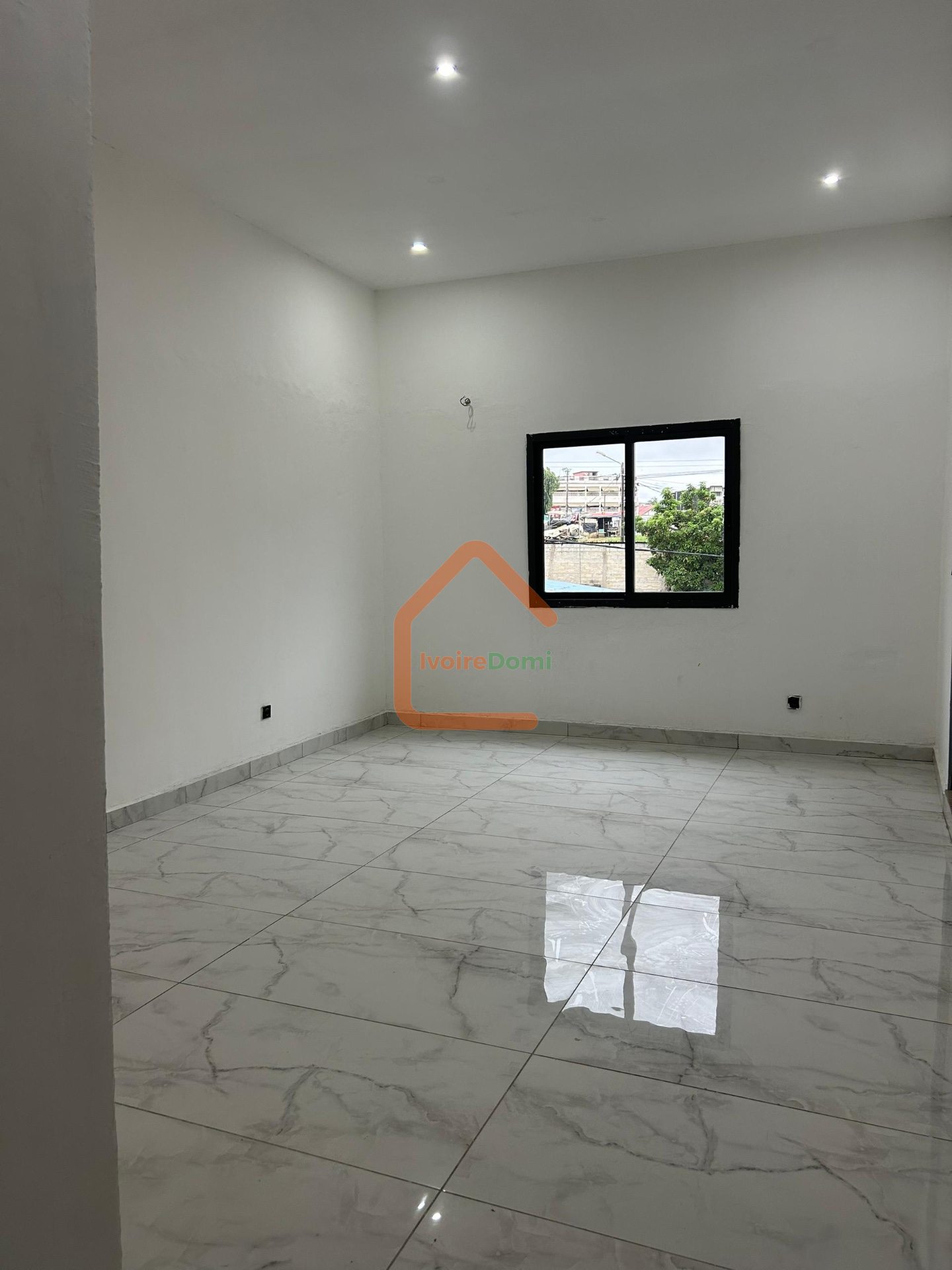 Villa d’architecte 8 pièces à vendre à Cocody Riviera 3