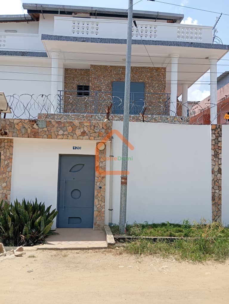 DUPLEX A LOUER
