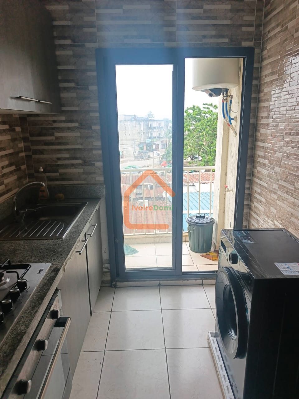 APPARTEMENT A LOUER