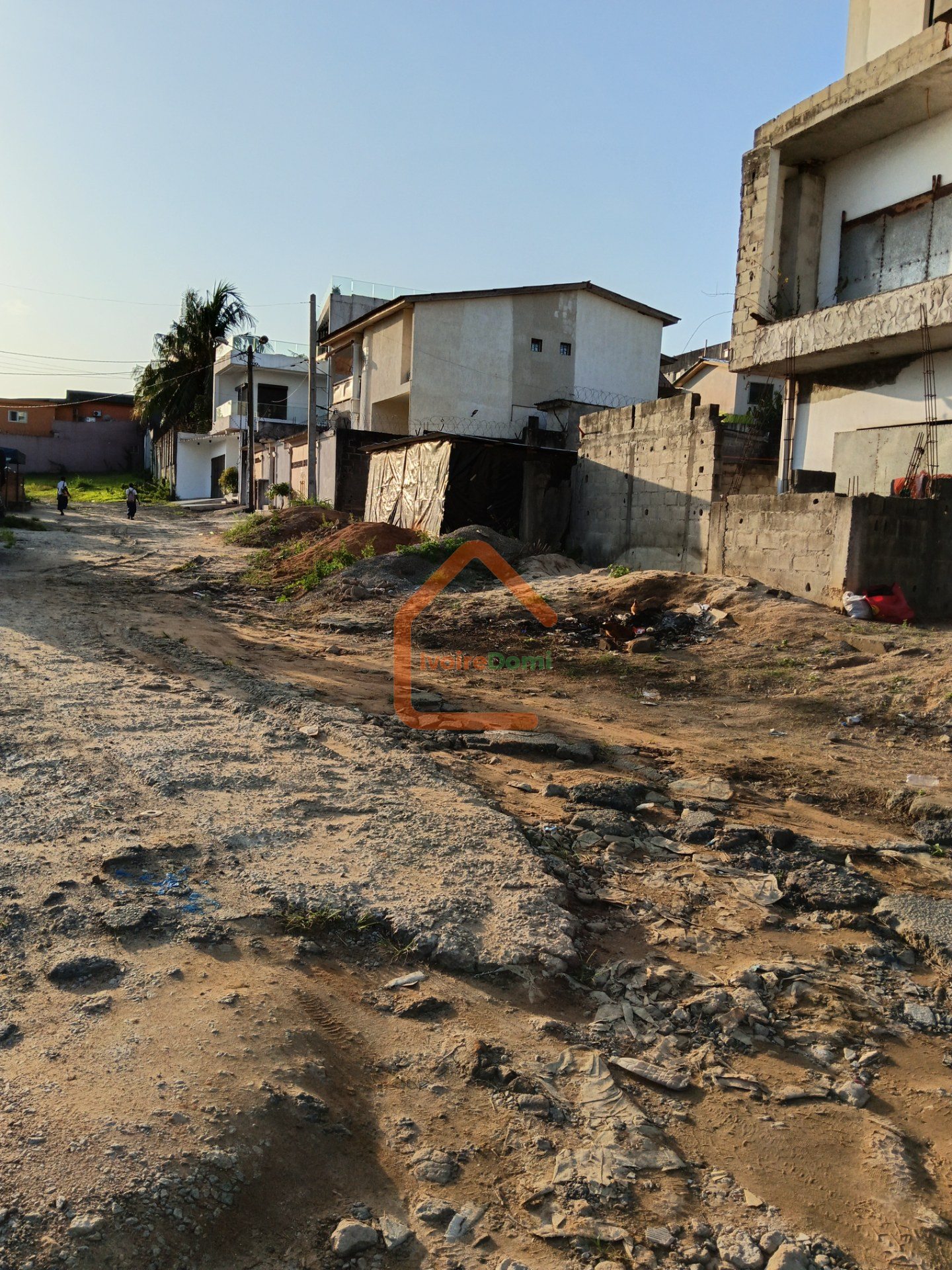 TERRAIN EN VENTE