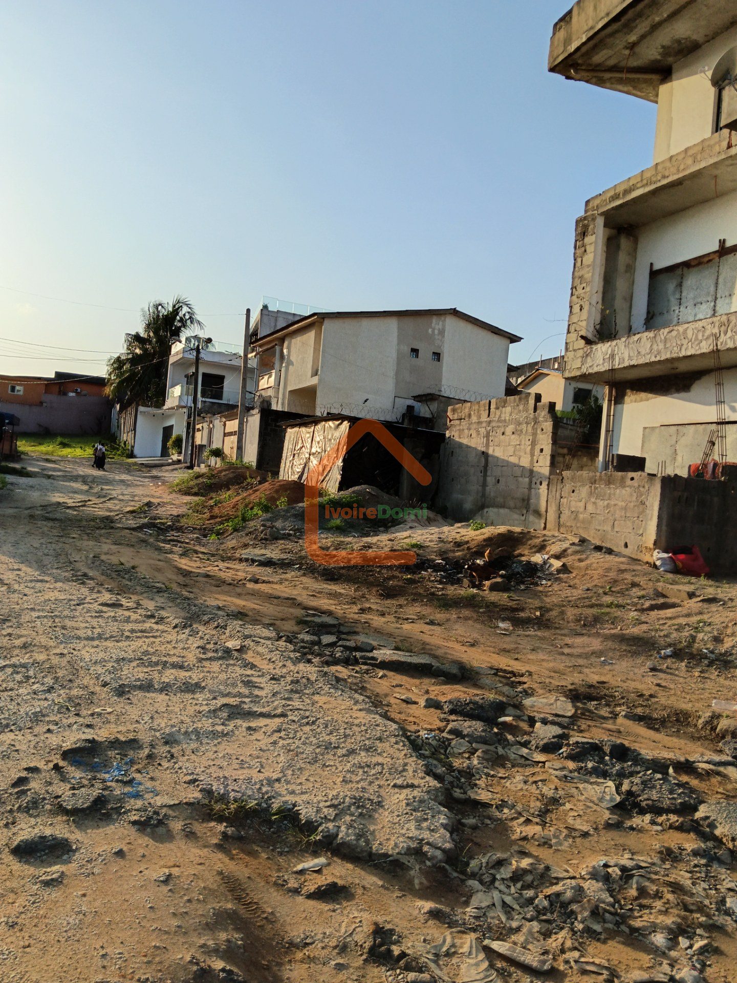 TERRAIN EN VENTE