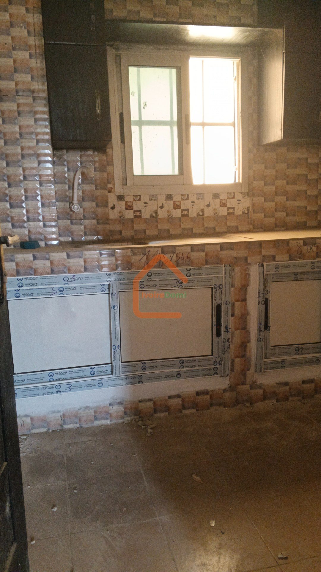 DE NOUVEAUX APPARTS F3 &F2 A LA RIVIERA ABATTA RESIDENTIELLE