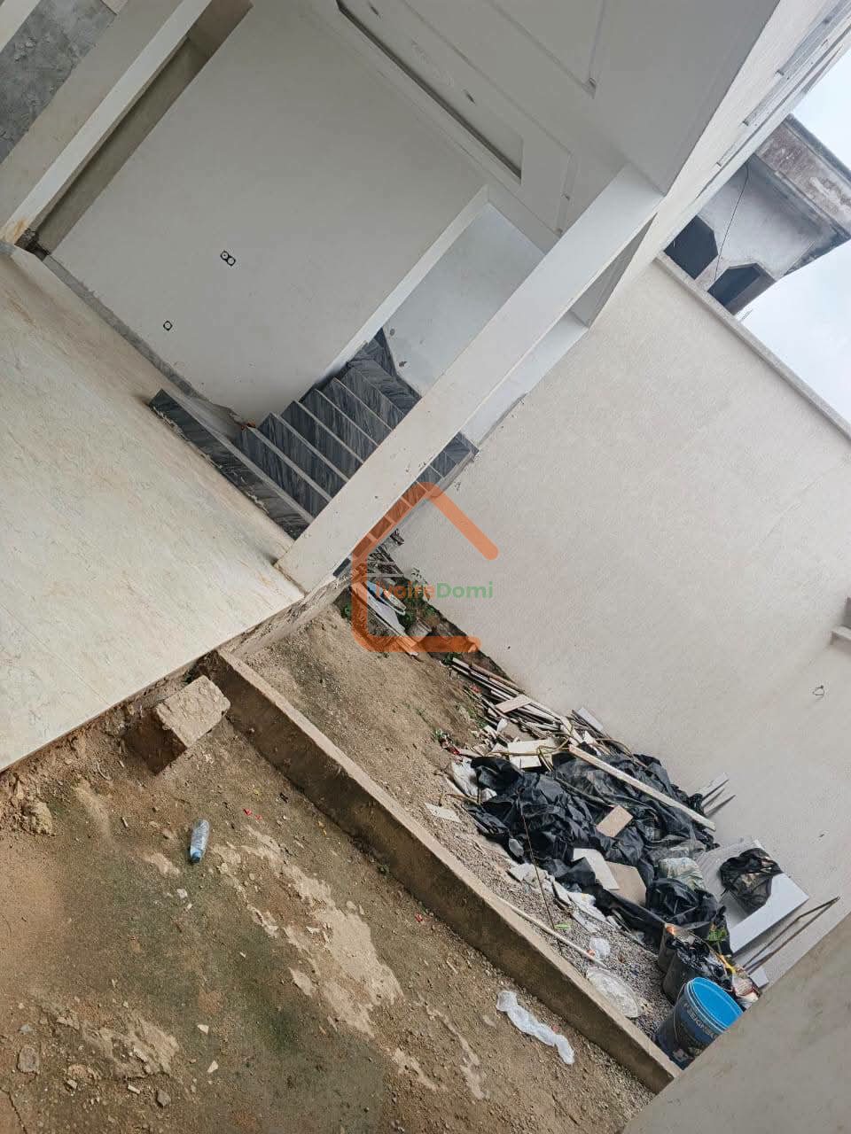 DUPLEX EN VENTE
