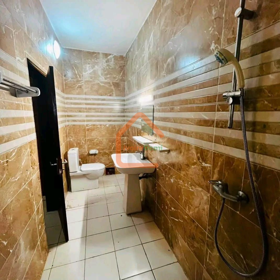 Villa duplex de 15 pièces