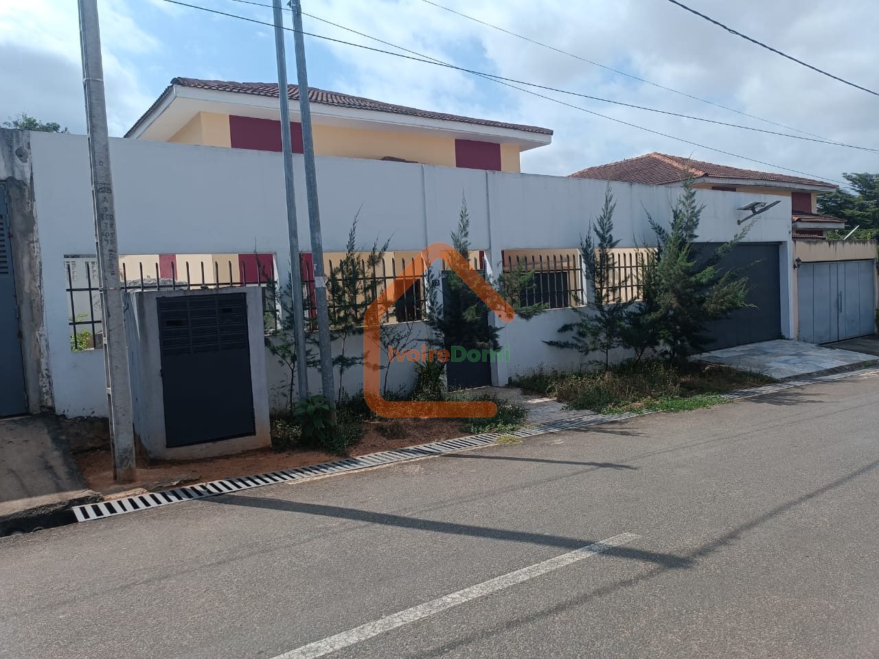 DUPLEX EN VENTE
