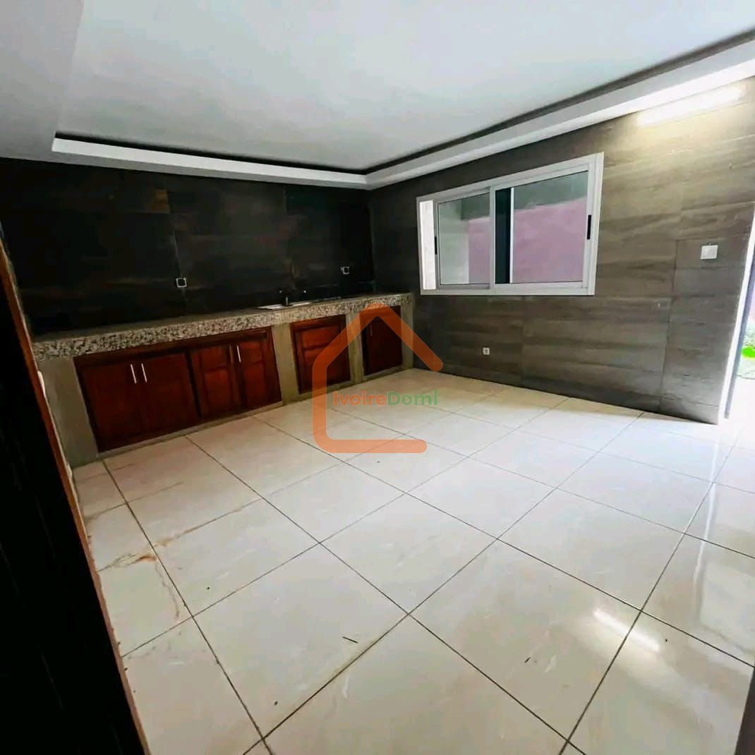 Villa duplex de 15 pièces