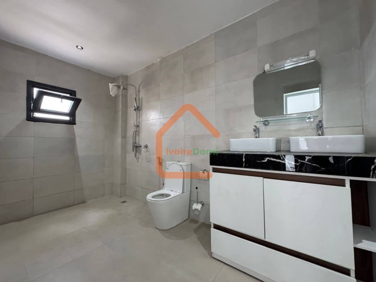APPARTEMENT A LOUER