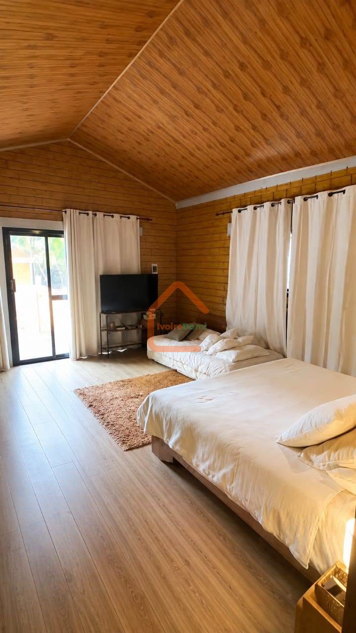 Villa duplex de 9 pièces