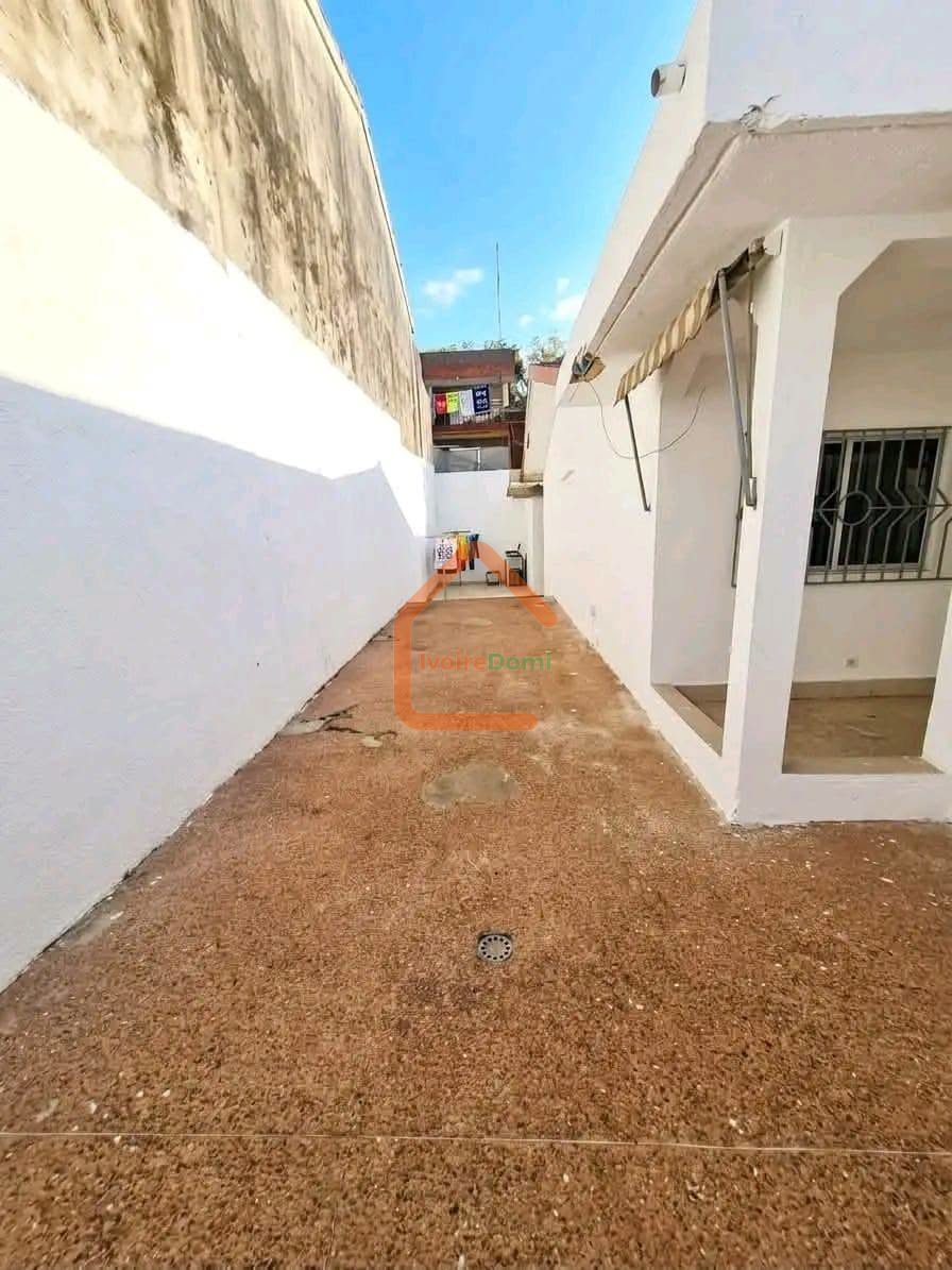VILLA A LOUER