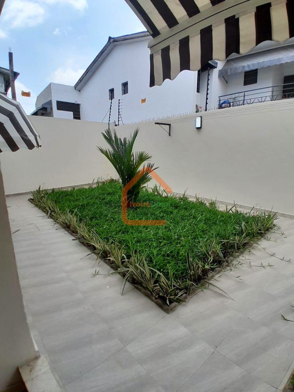 Appartement de 4 pièces bon standing et sécurisé
