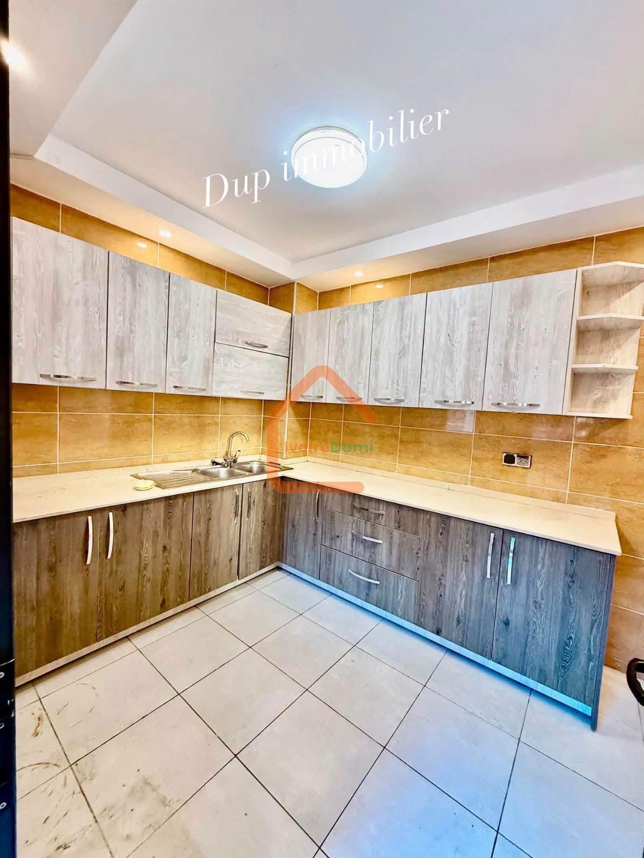 Duplex 14 pièces à vendre au 2 plateau vallon saint Cécile