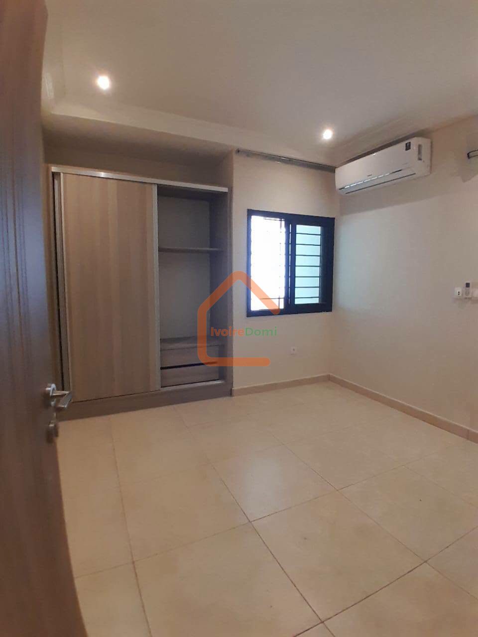 Appartement de 4 pièces bon standing et sécurisé