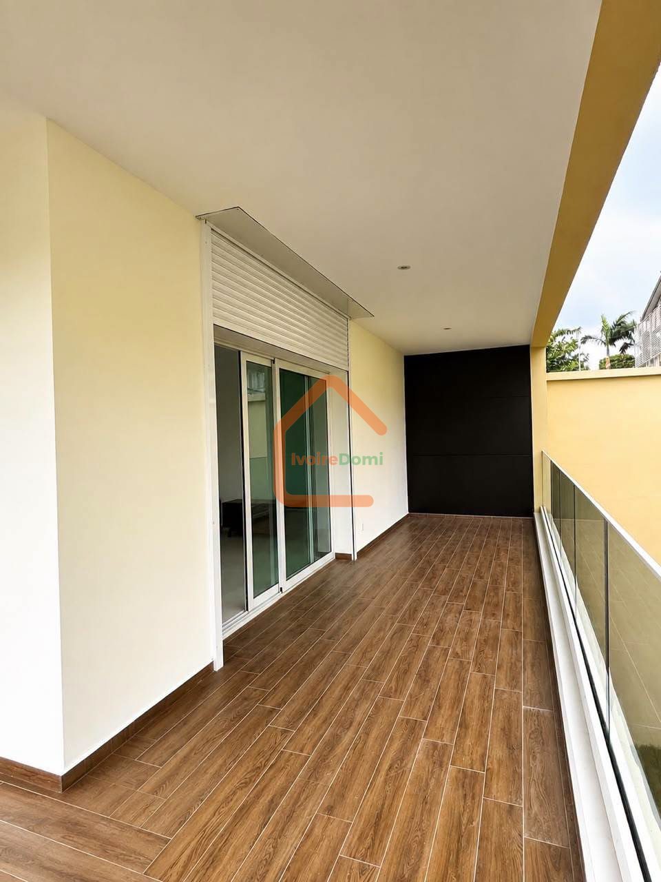 VILLA DUPLEX 4 PIECES +1 DEPENDANCE A LOUER