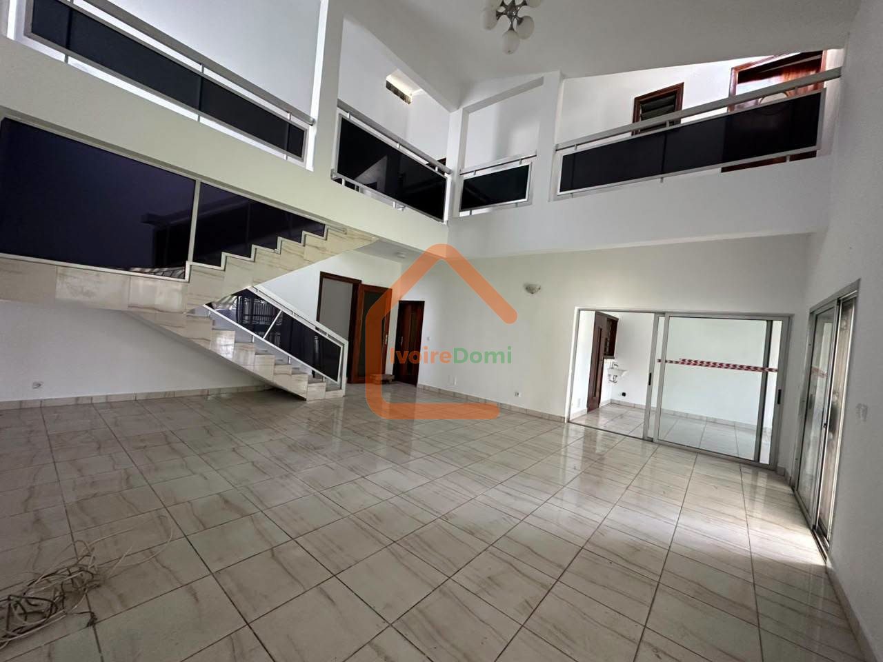 DE VILLA DUPLEX