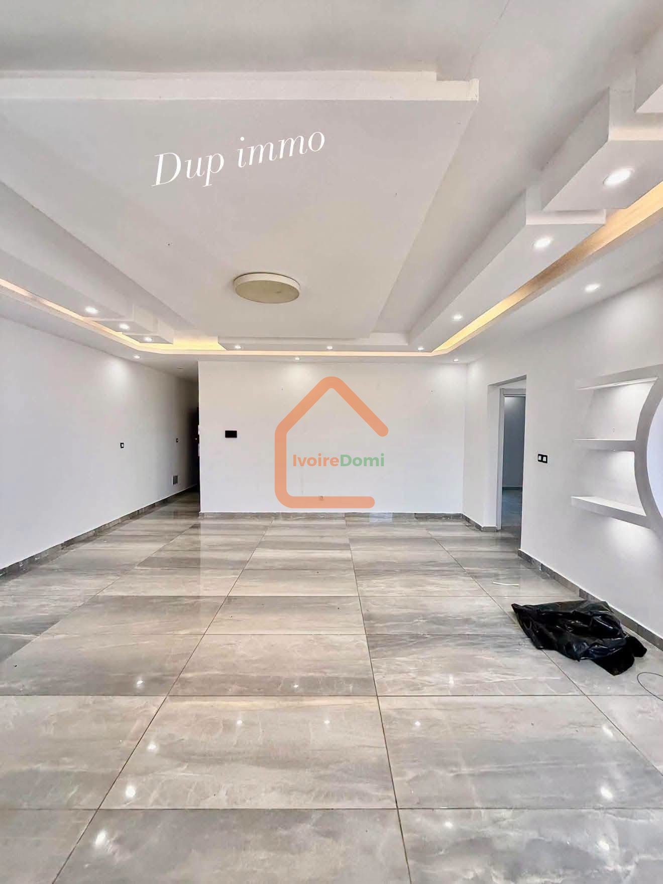 Duplex 14 pièces à vendre au 2 plateau vallon saint Cécile