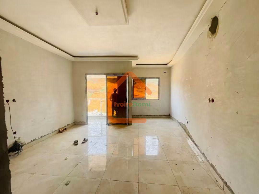 VILLA BASSE EN VENTE