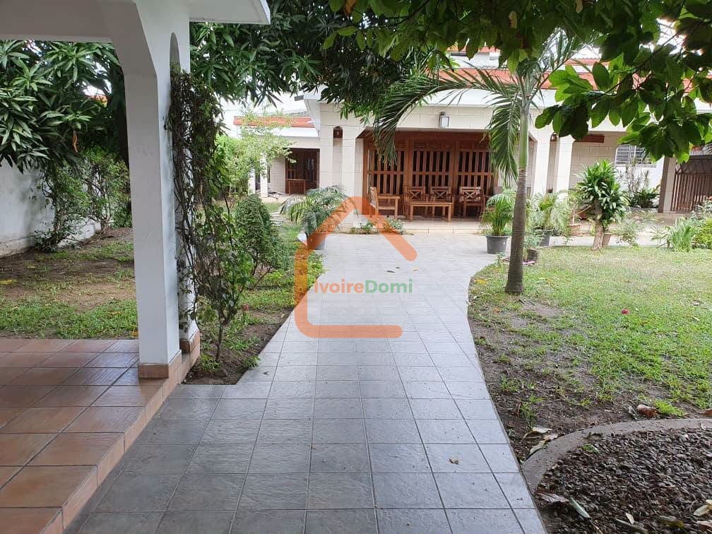 VILLA NEUVE EN VENTE