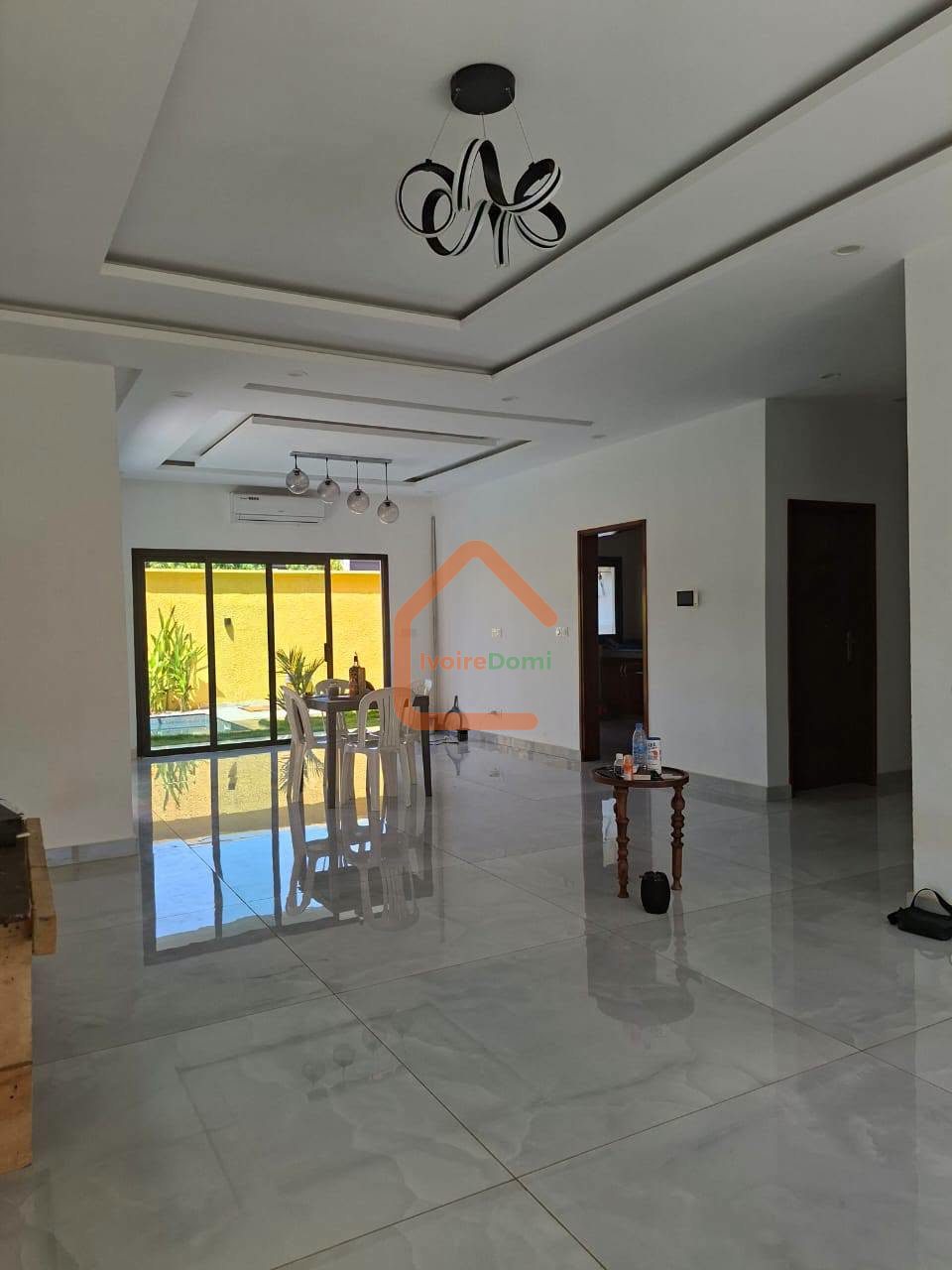 DUPLEX EN VENTE