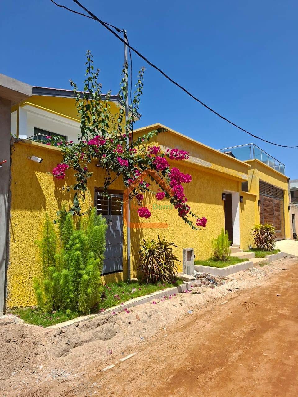 DUPLEX EN VENTE