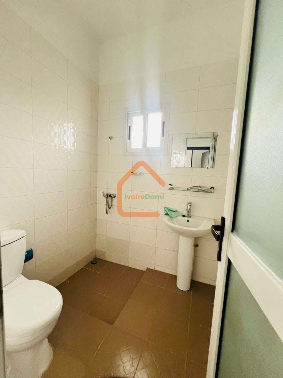 VILLA EN VENTE A ANGRE CHU