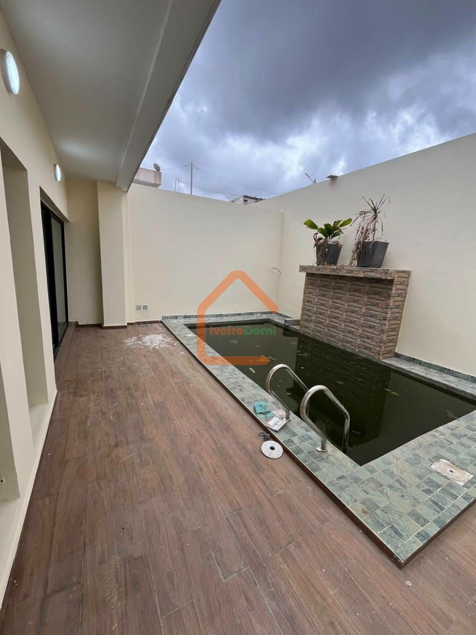 VILLA EN VENTE A ANGRE CHU
