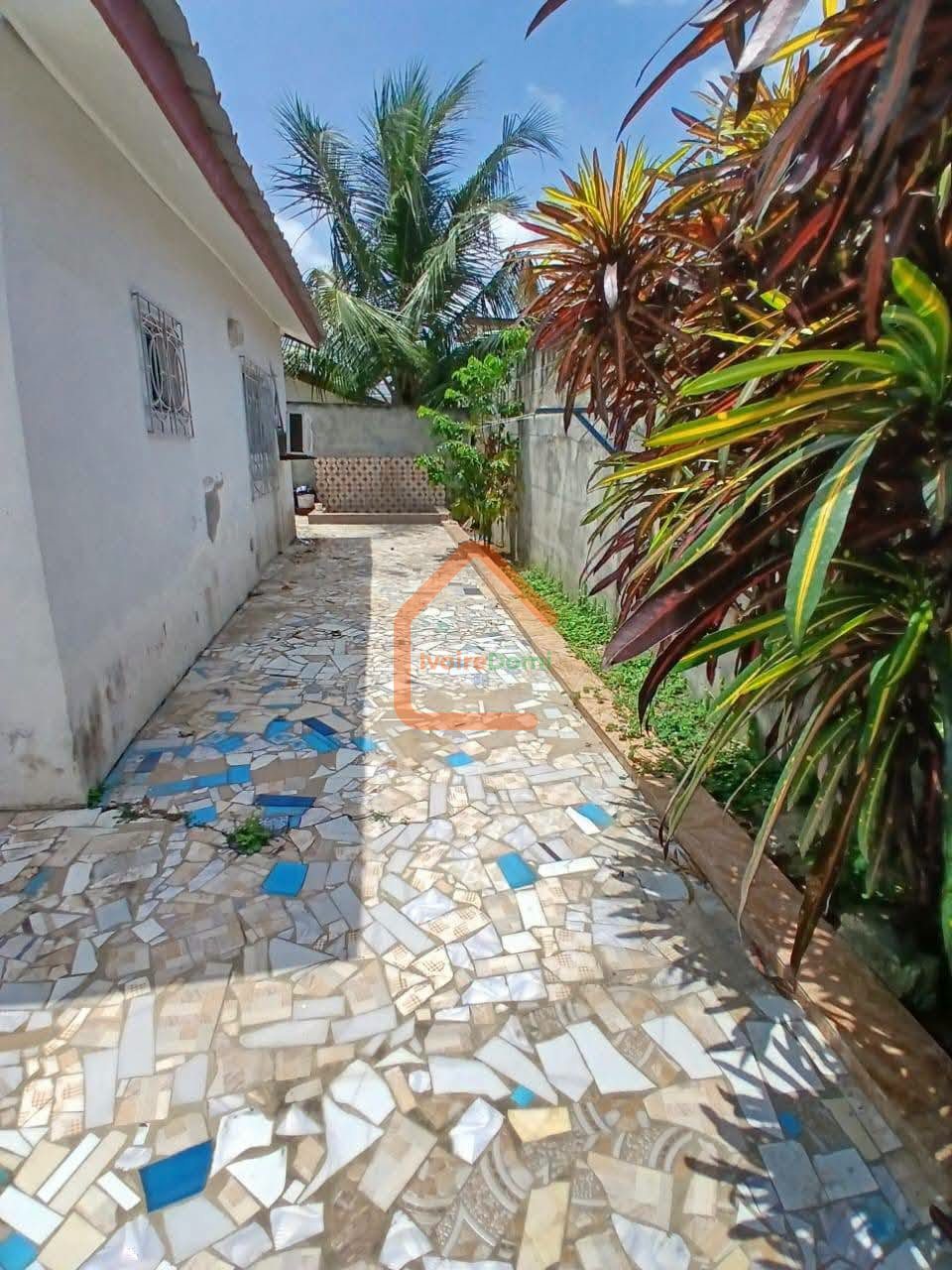 VILLA DUPLEX EN VENTE
